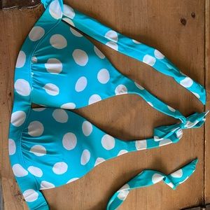 Victoria’s Secret polka dot bikini top